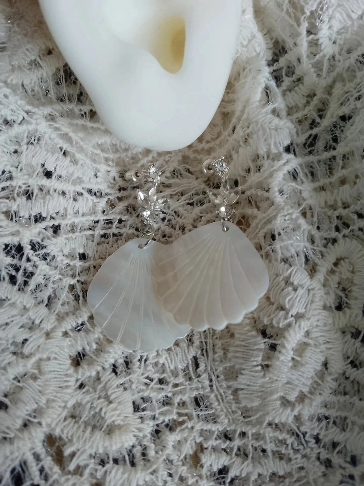 Natural White Acrylic Bohemian Silver Earrings – photo 3
